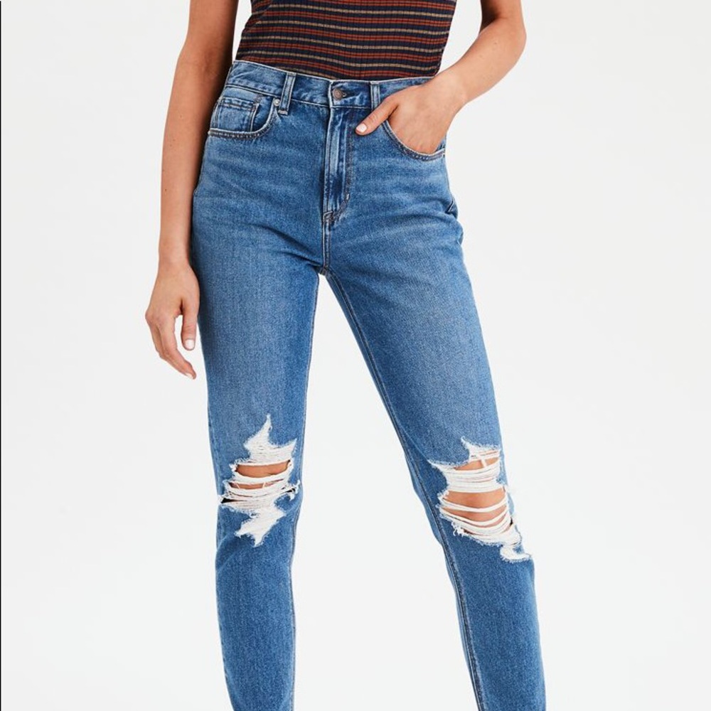 American Eagle Mom Jeans